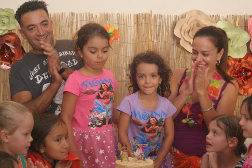 photo-4917949921099776